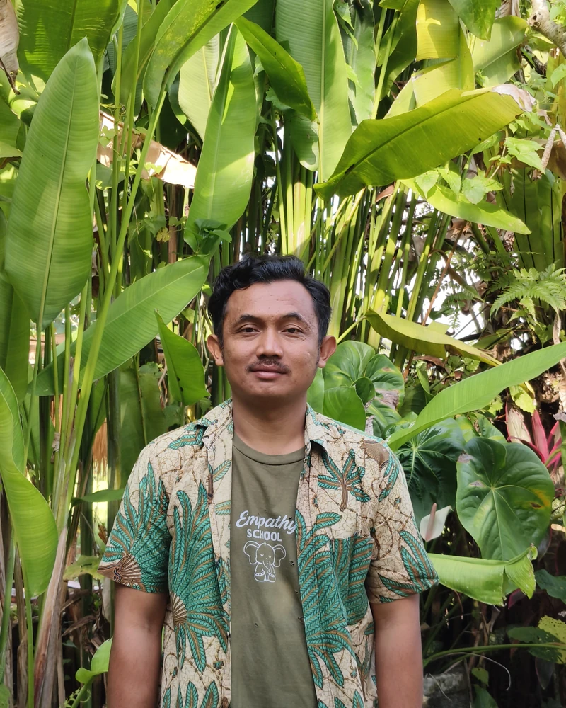 I Komang Satiawan, Art & Culture Teacher